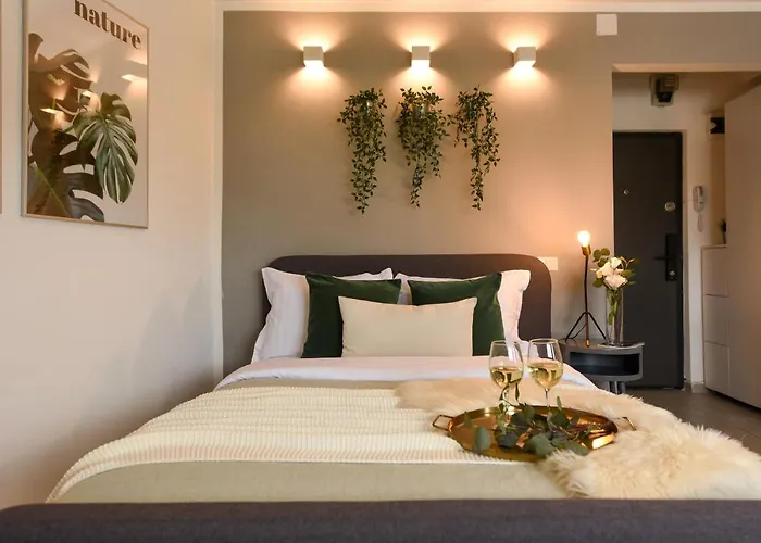 Read All About It - Stylish Central Studio