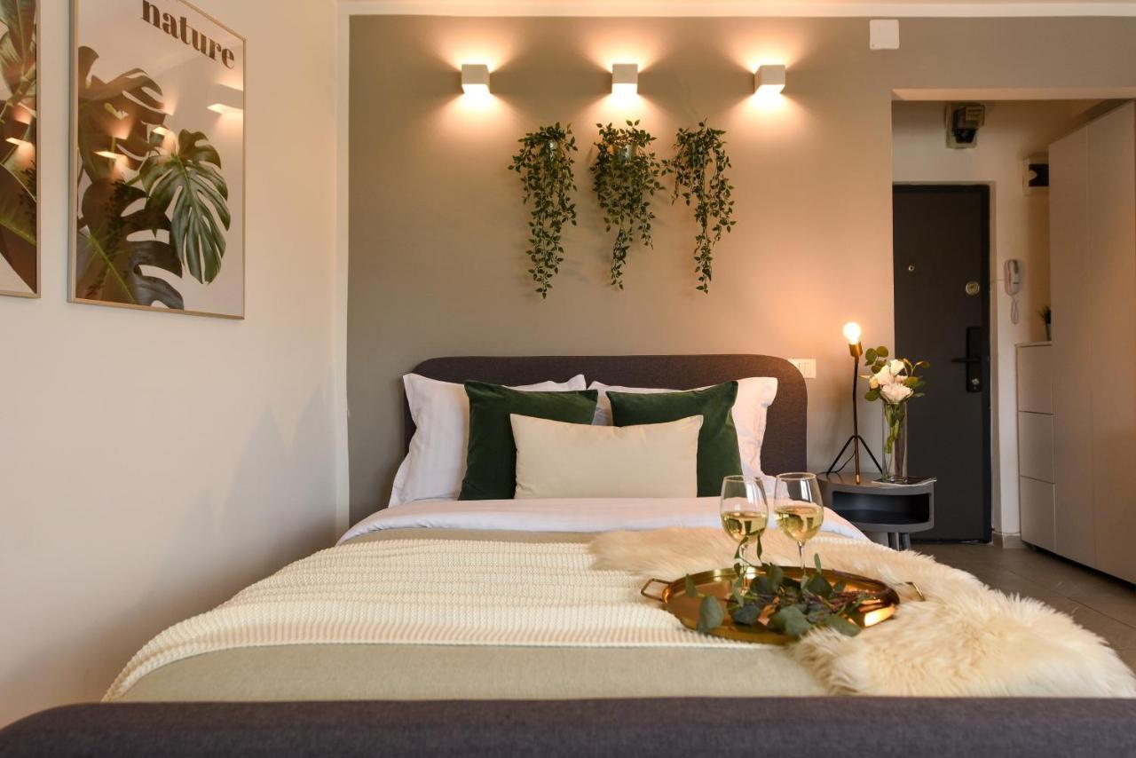 Apartment Read About It - Stylish