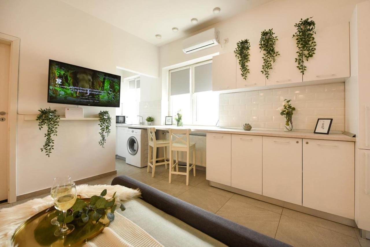 Apartament Read About It - Stylish